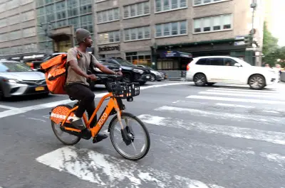 NYC to cap e-bike and scooter speeds at 15 mph, Adams says
