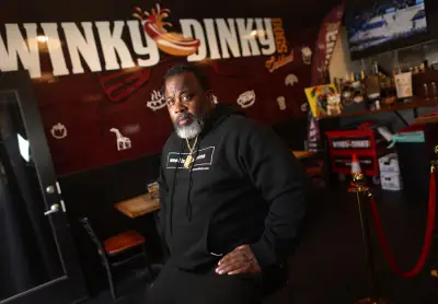 A new Oakland hot dog joint wants to continue legacy of beloved fast-food institution